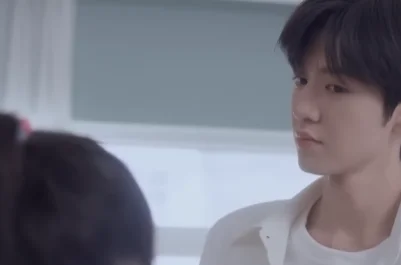 Kisah Cinta yang Bersemi Sejak Kecil