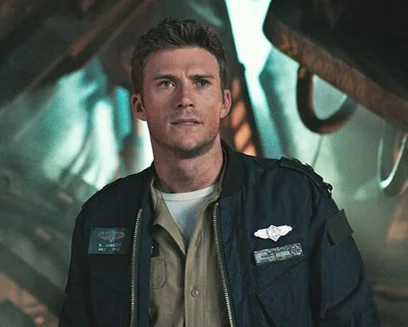 Nate Lambert (Scott Eastwood)